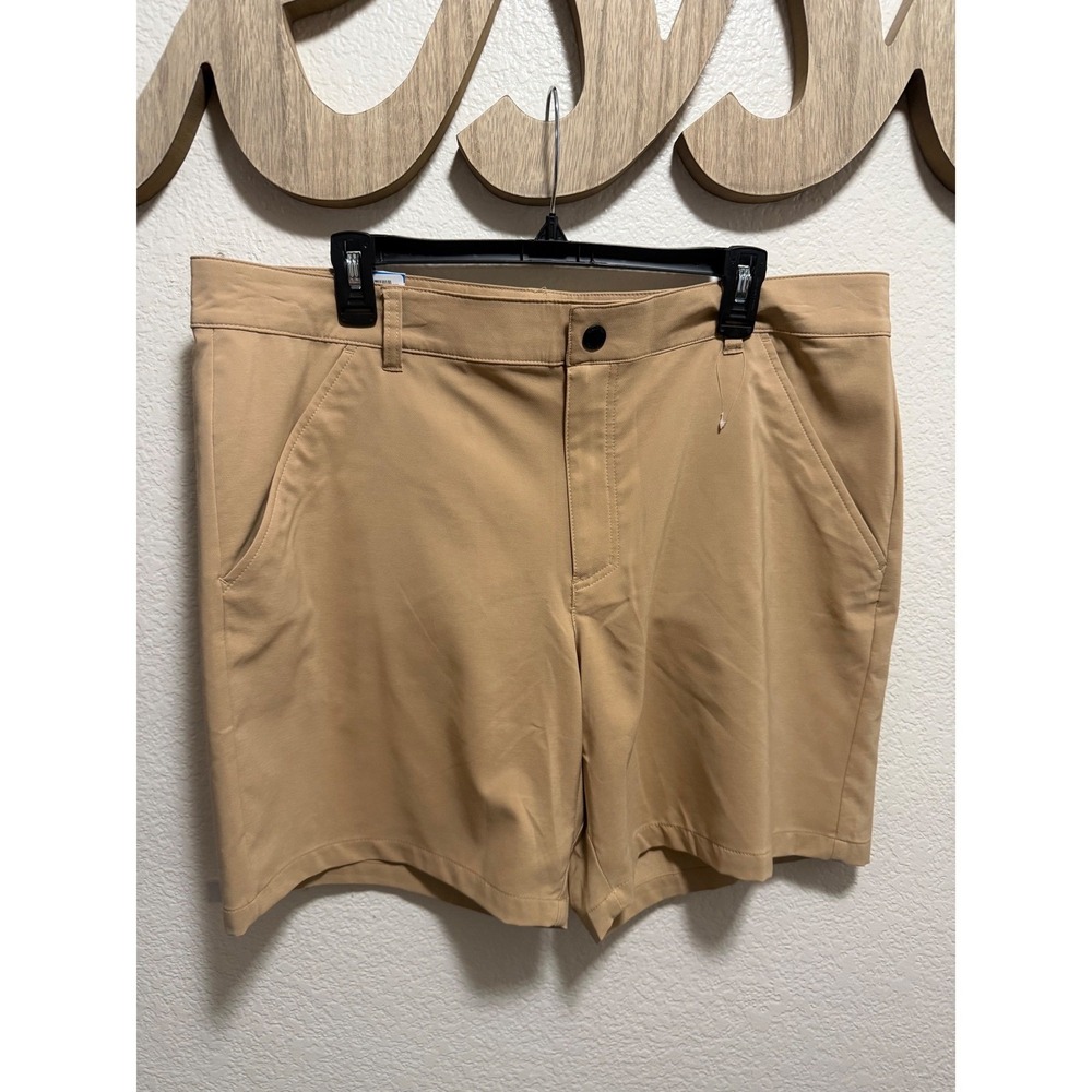 Columbia Tan Shorts Size L 38w‎ 7L
